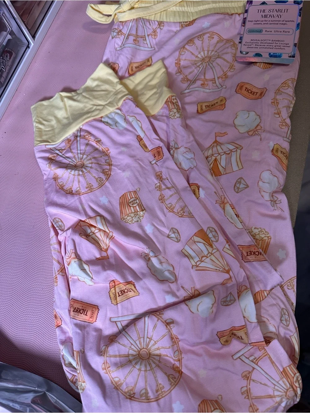 Bomb Party lounge wear size Large